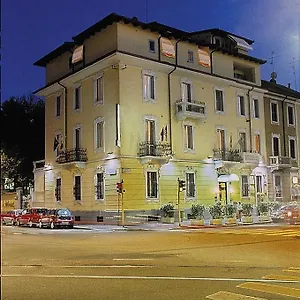 Florence 3*, Milánó Olaszország