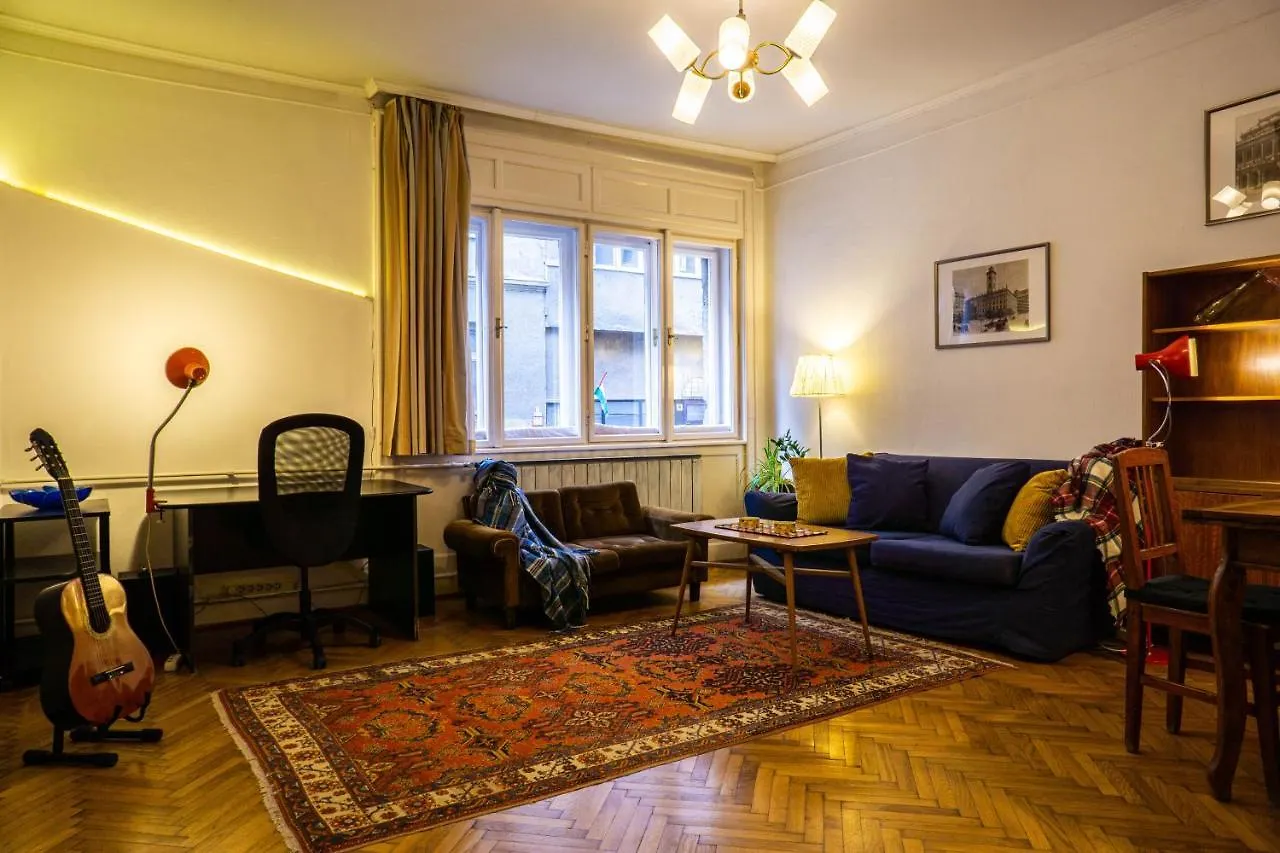 Bond & Sue Apartman Budapest
