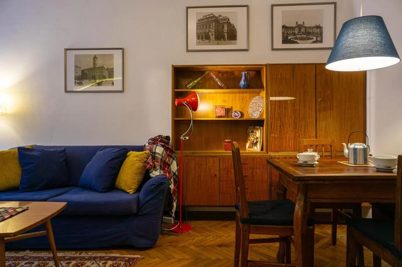 Bond & Sue Apartman Budapest 0*,  Magyarország