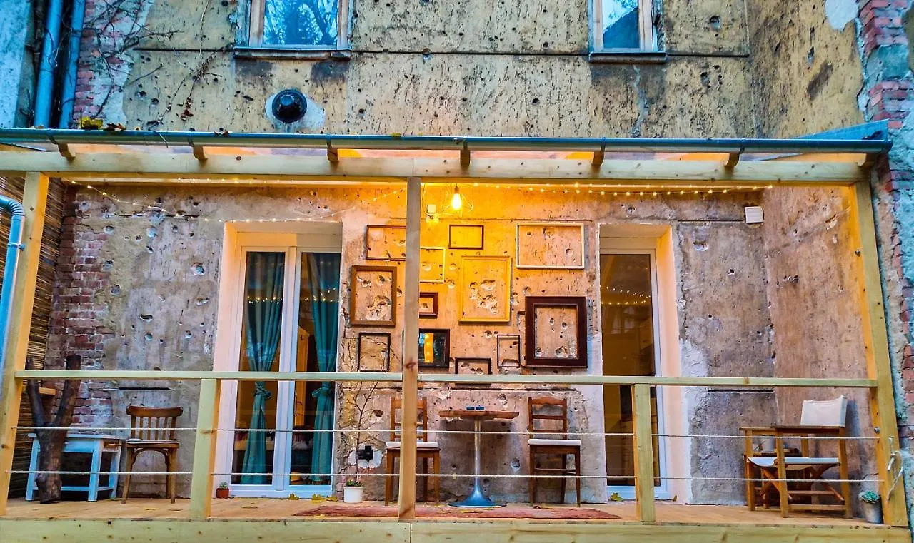 Bond & Sue Apartman Budapest